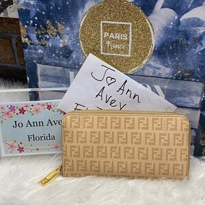 🤩🤩🤩FF ZIPPY WALLET🤩🤩🤩